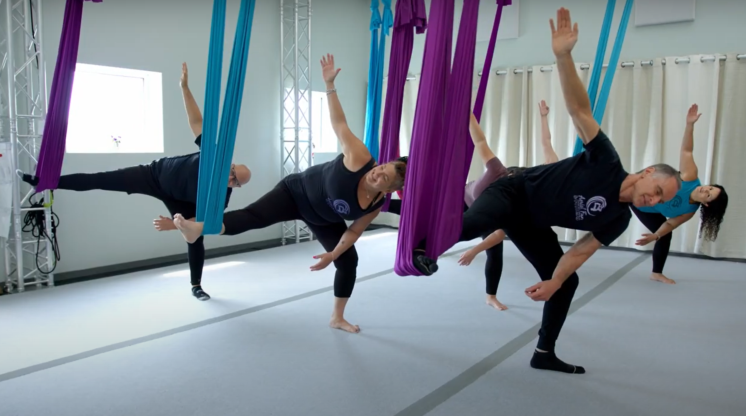 group aff hammock beg.png