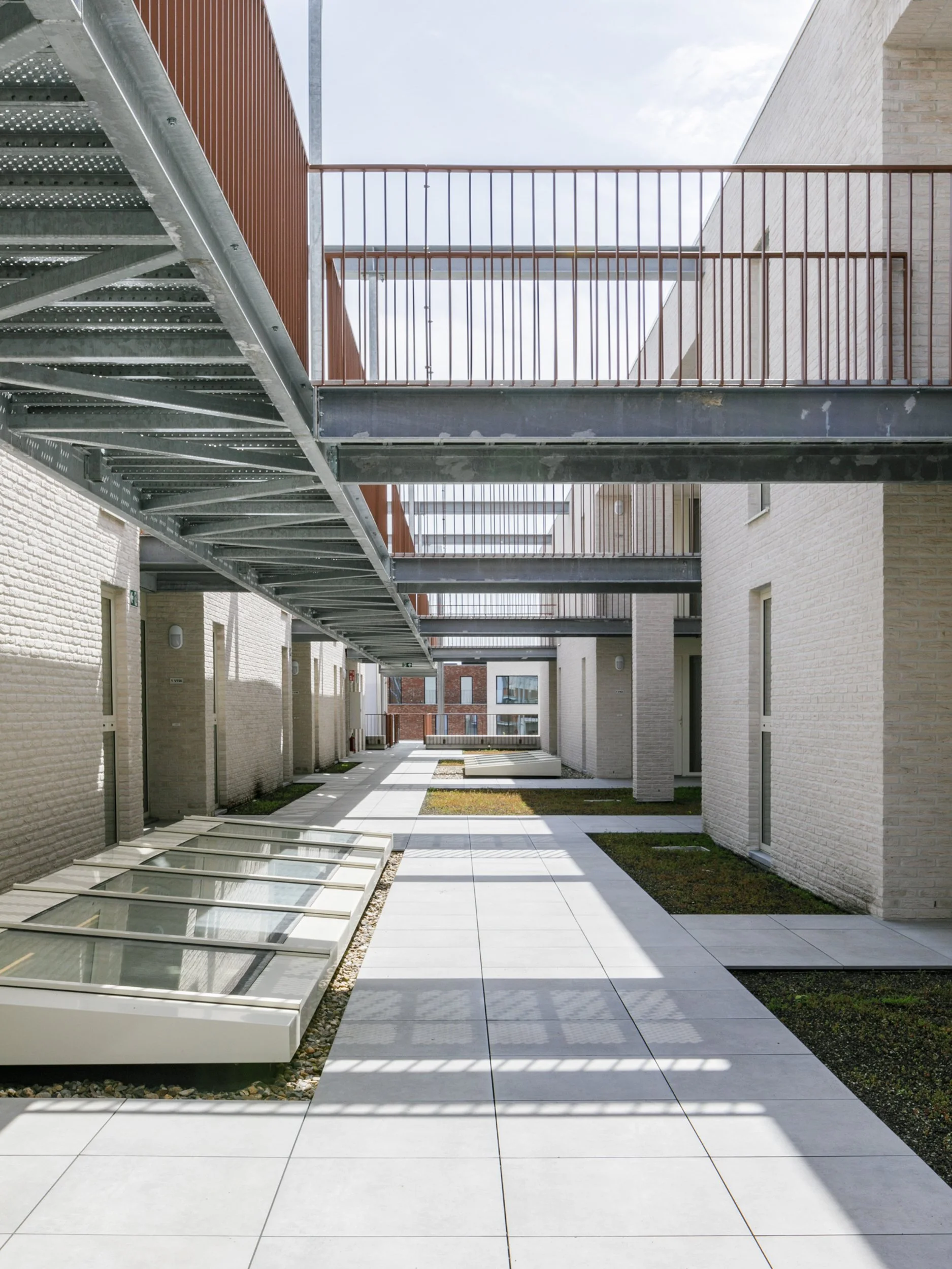 Elke Van Oevelen-foto-architectuur-web-2500px-240-227.jpg