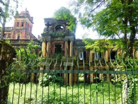 The Secretariat, November 2013, Built in the late 19th century it is the most imposing of all Yangon’s historic buildings.