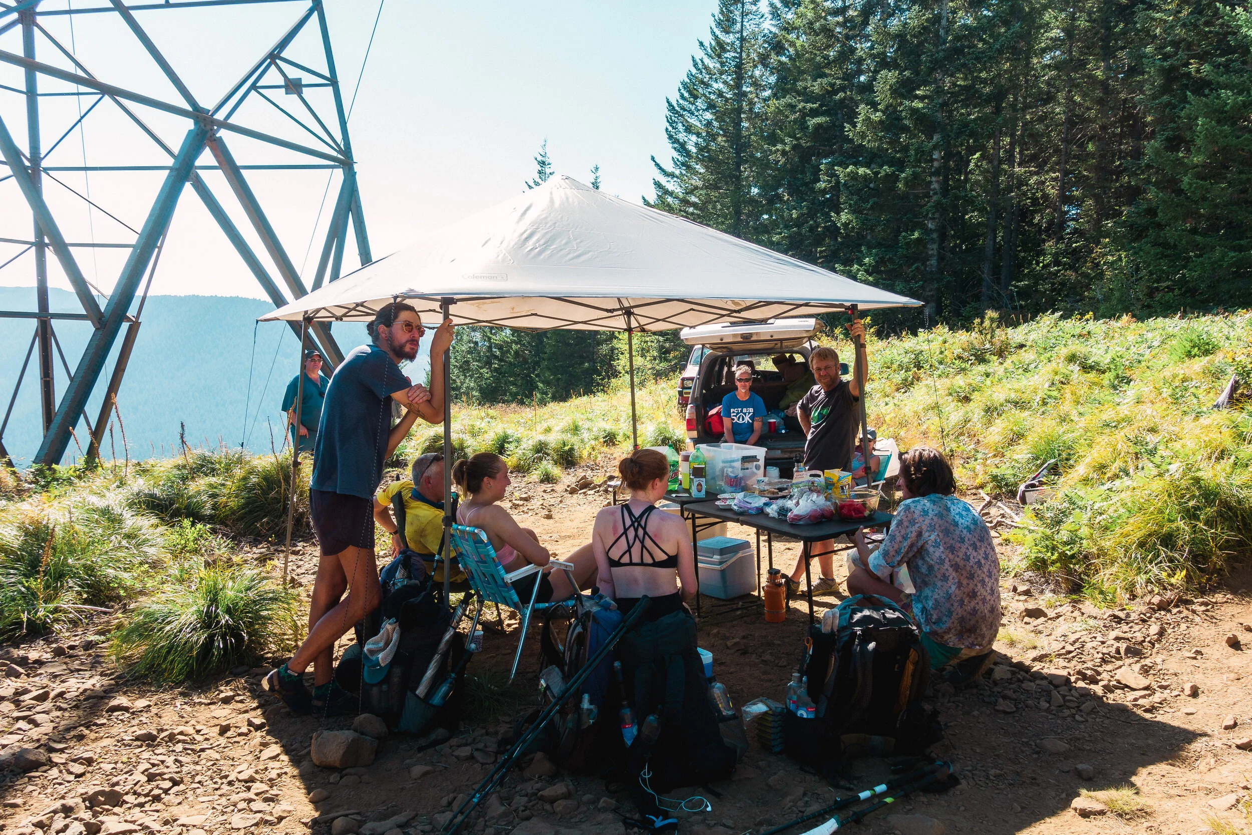 Getting some trail magic!