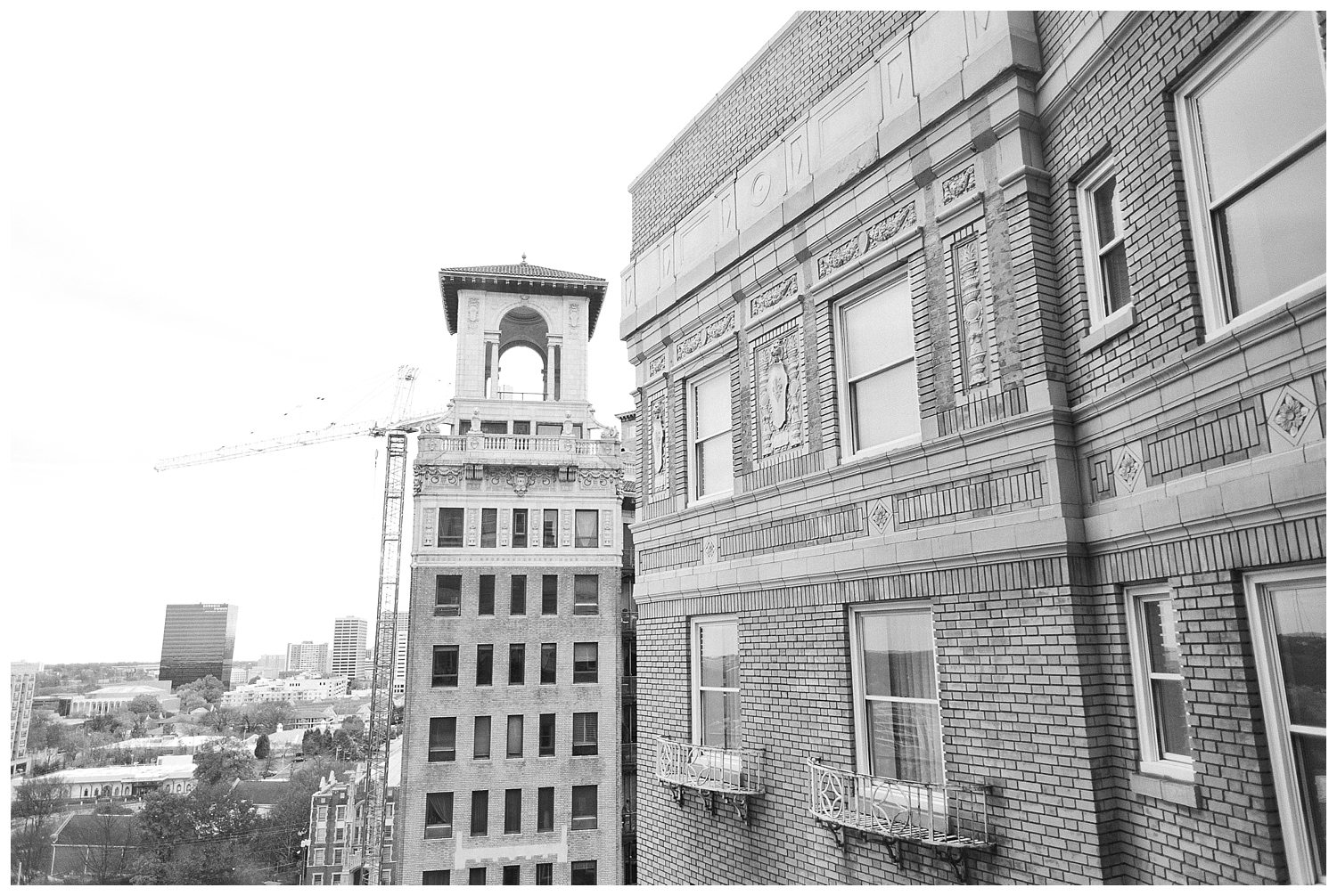 BloomandLo_MirandaandTony_GeorgianTerrace_Atlanta_Blog_0002.jpg