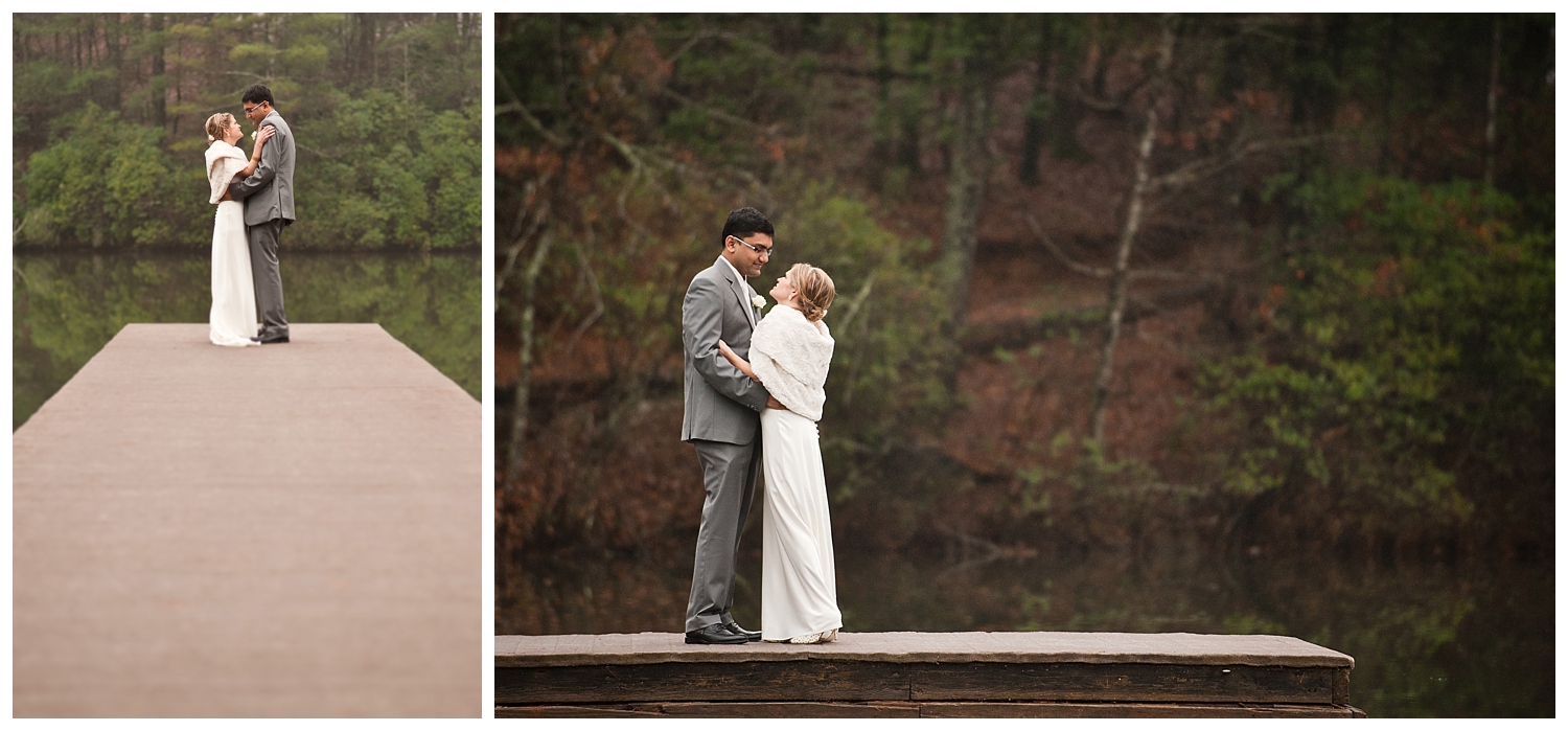 BloomandLo_SaraandJones_BigCanoeWedding_Chimneys_Blog_0056.jpg