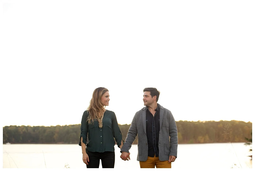 Bloom&Lo_AtlantaPhotographer_AmeliaTatnall_FamilyPortraits_LifestylePhotographer_FragaFamily_LakeLanierPhotos__0015.jpg
