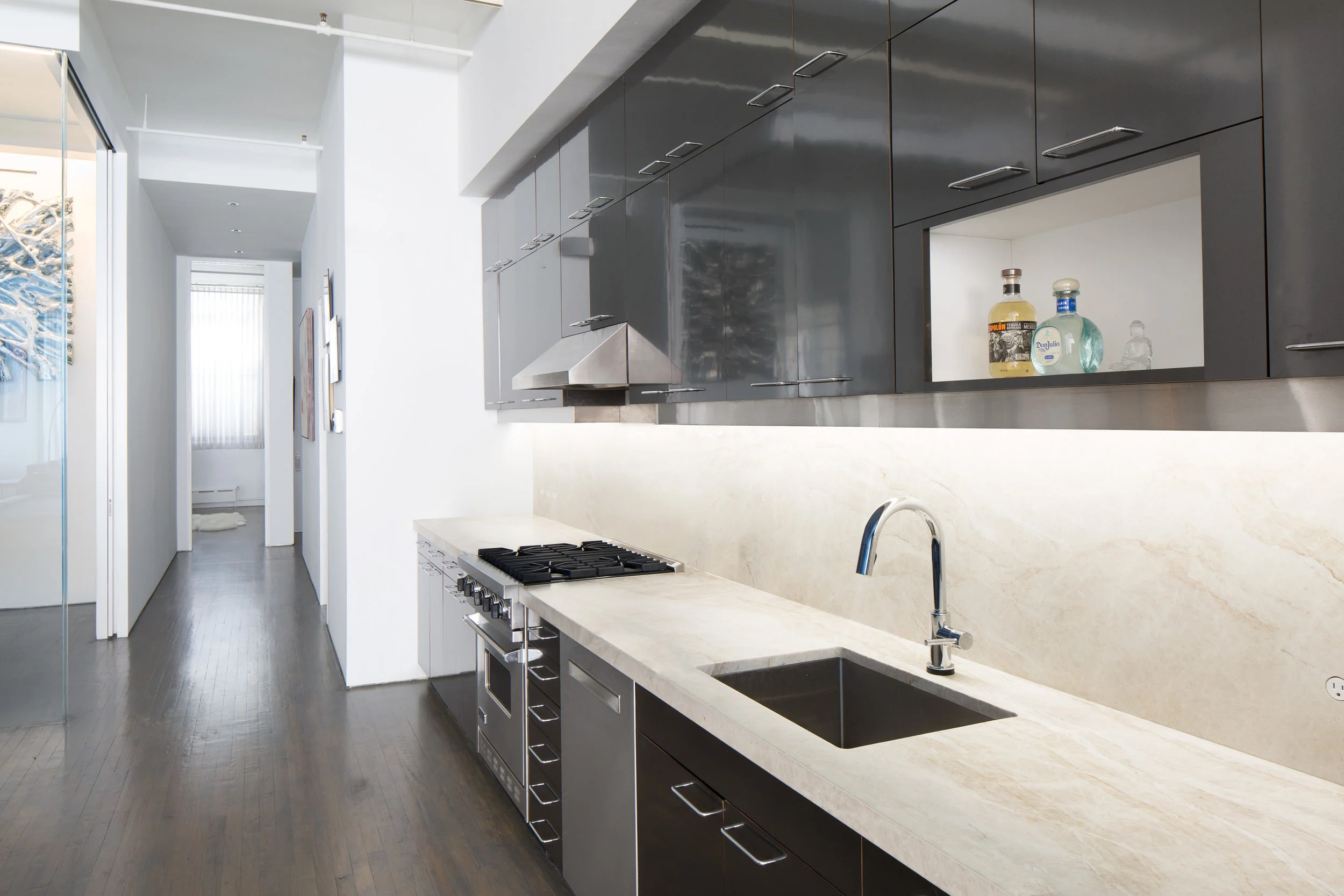 01_20170504_AG_West38_kitchen.jpg