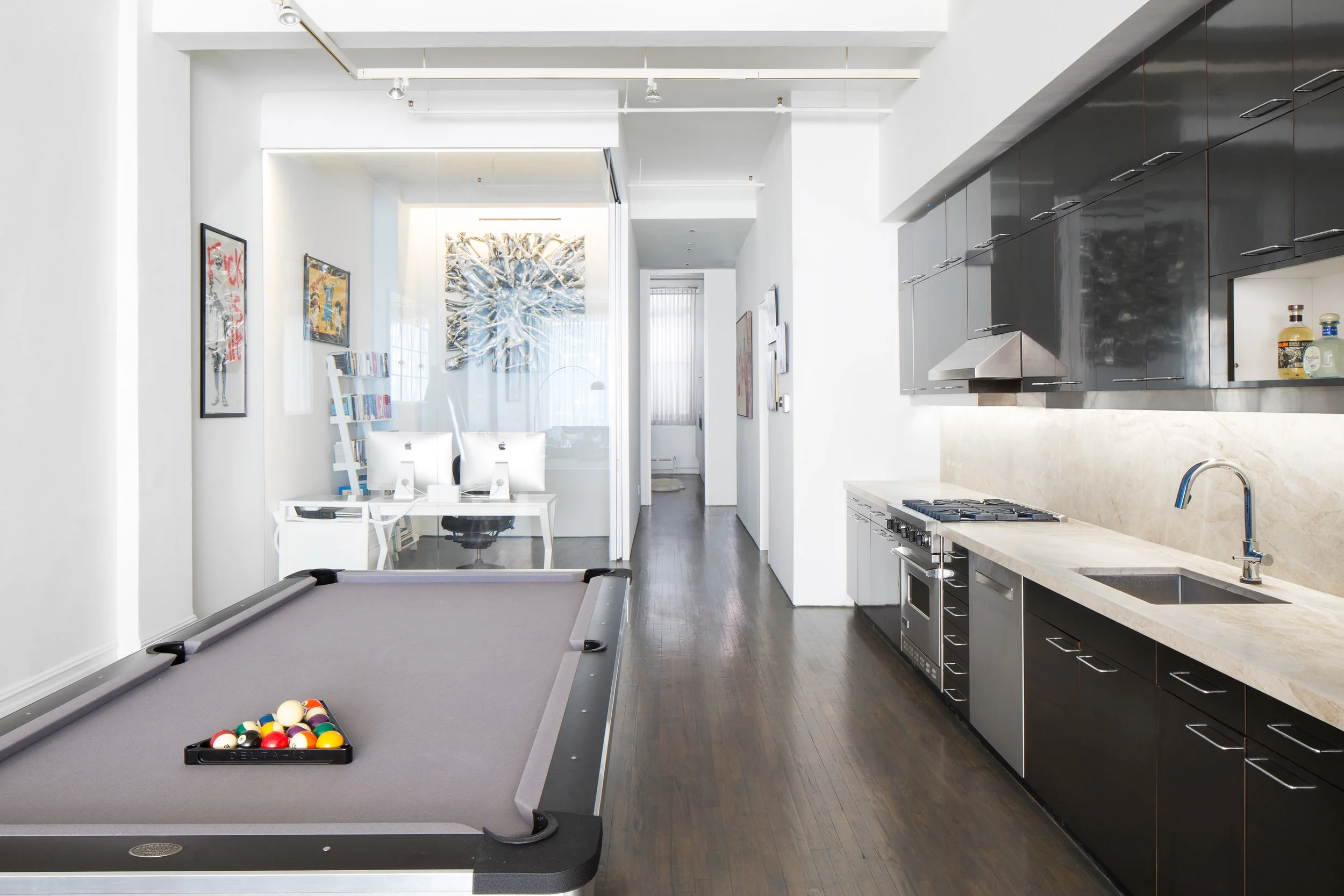 02_20170504_AG_West38_apartment.jpg
