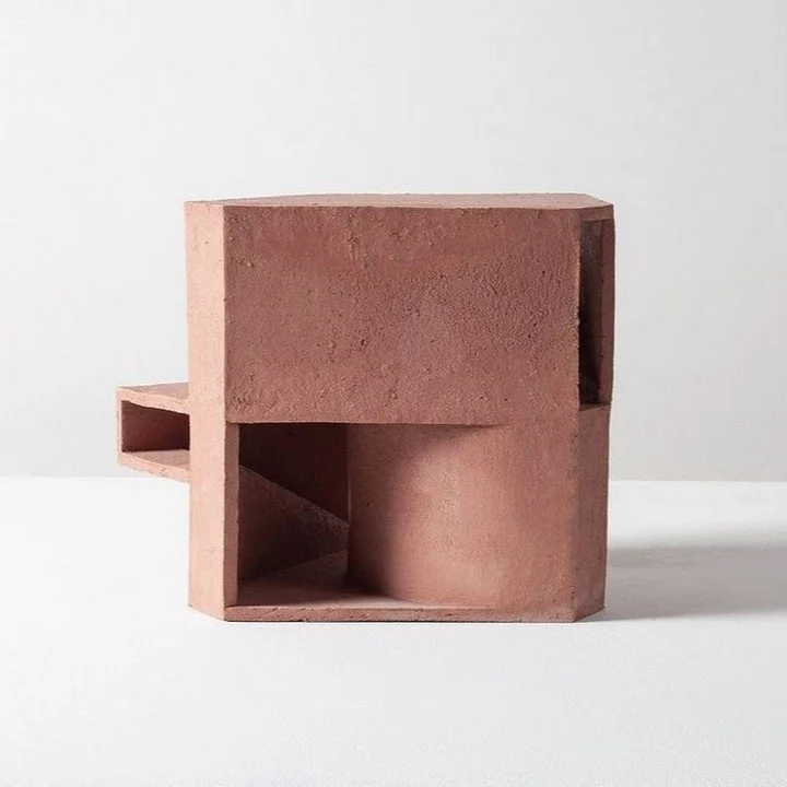 Ceramic sculpture by @anton_burdakov
S030, unglazed
.
.
.
.
.
.
#antonburdakov #art #architecture #sculpture #ceramics