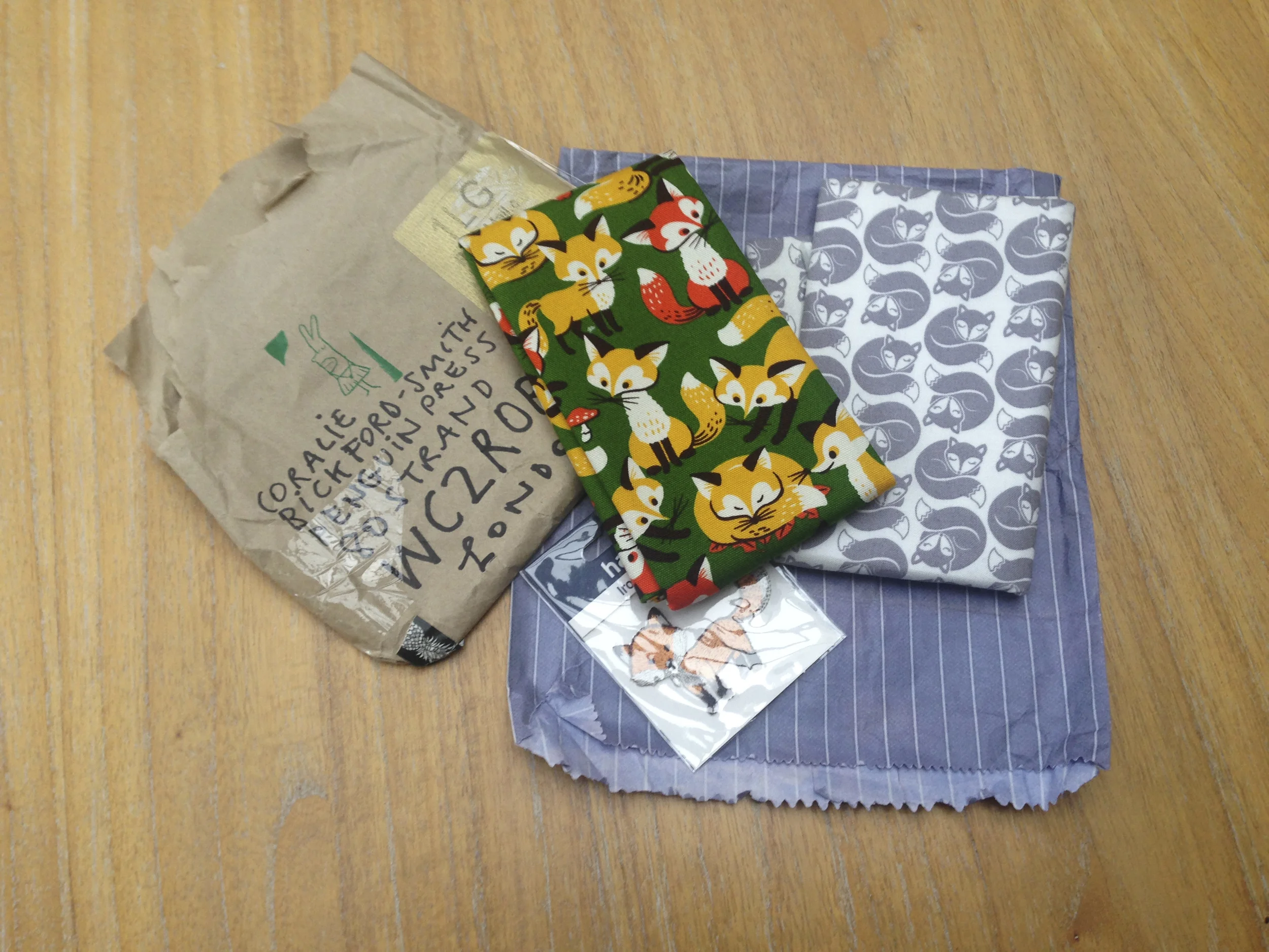 Fox_gift.jpg