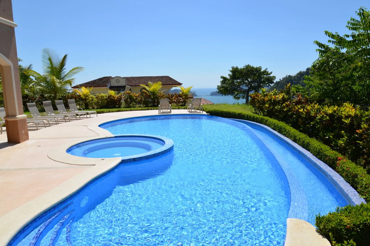 Casa_Pacifica06.jpg