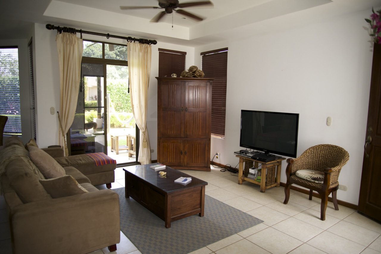 Hermosa_Palms_01.jpg