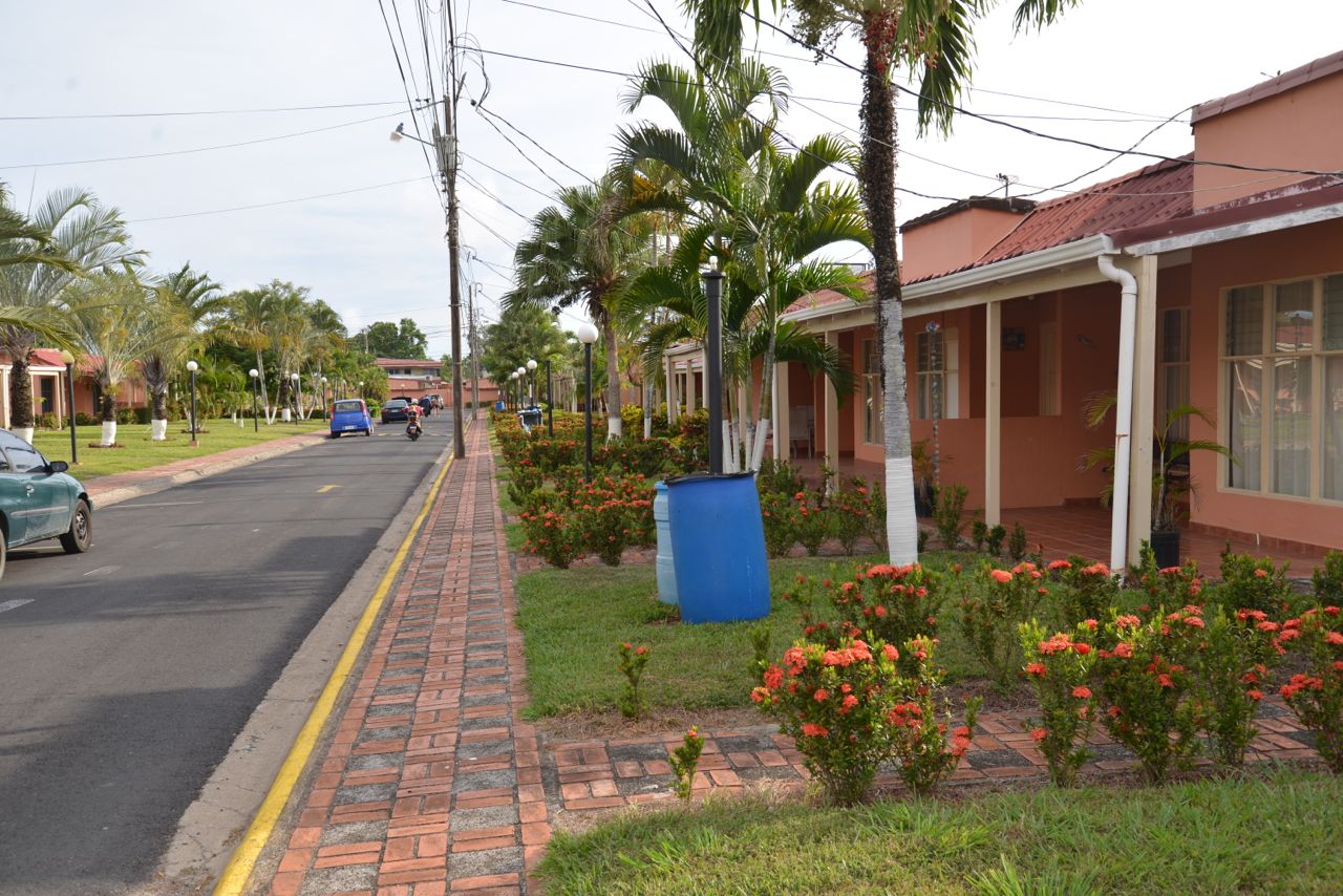 Las_Villas_Paradise_27c02.jpg