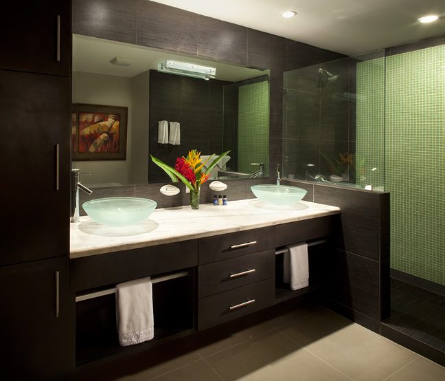 Daystar Diamante del Sol Bathroom 2.jpg