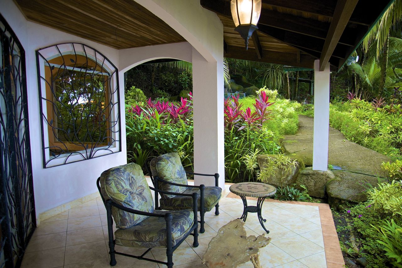 Southbeach_Paradise_39.jpg