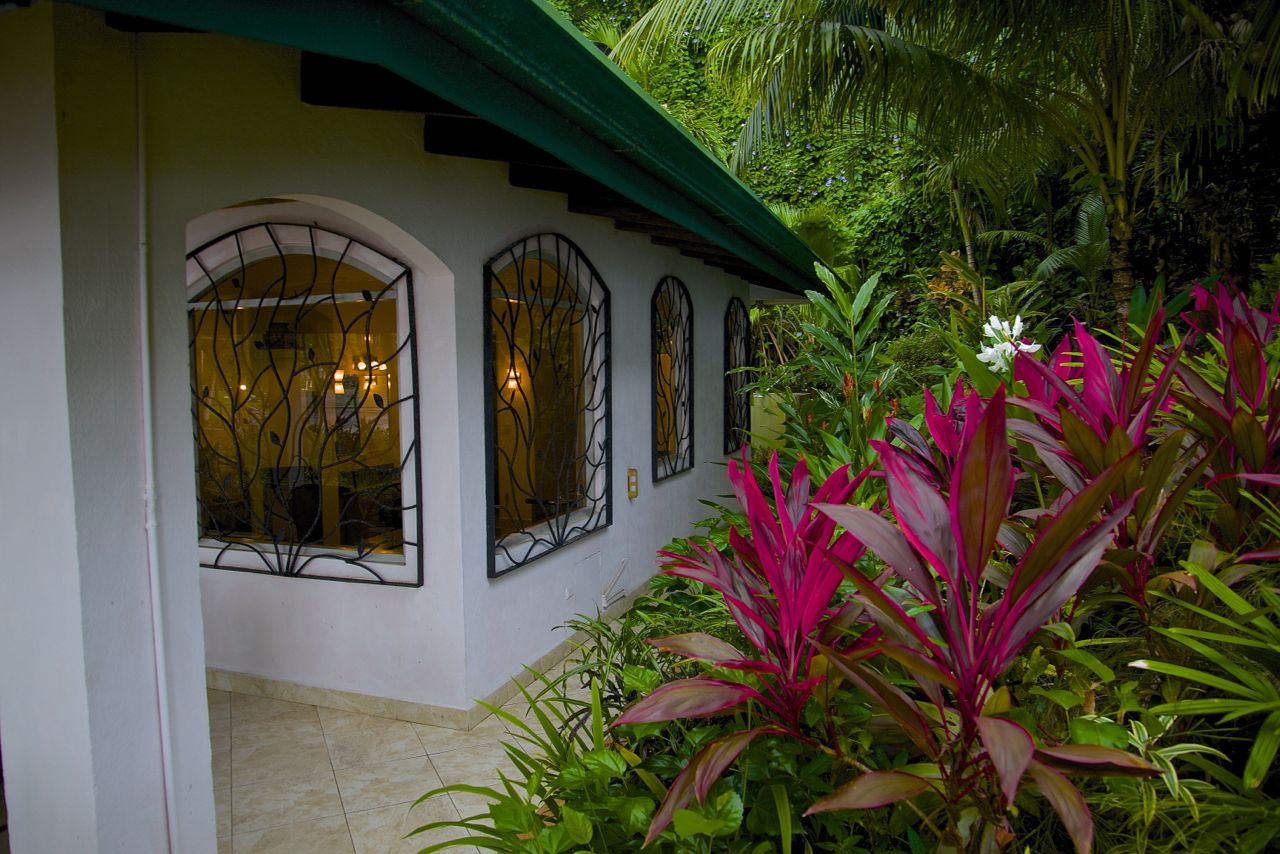 Southbeach_Paradise_44.jpg