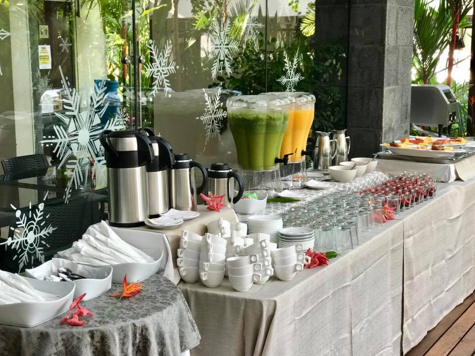 Breakfat buffet OCEANO.jpg