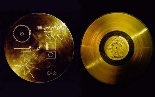 Golden record aboard the Voyager.