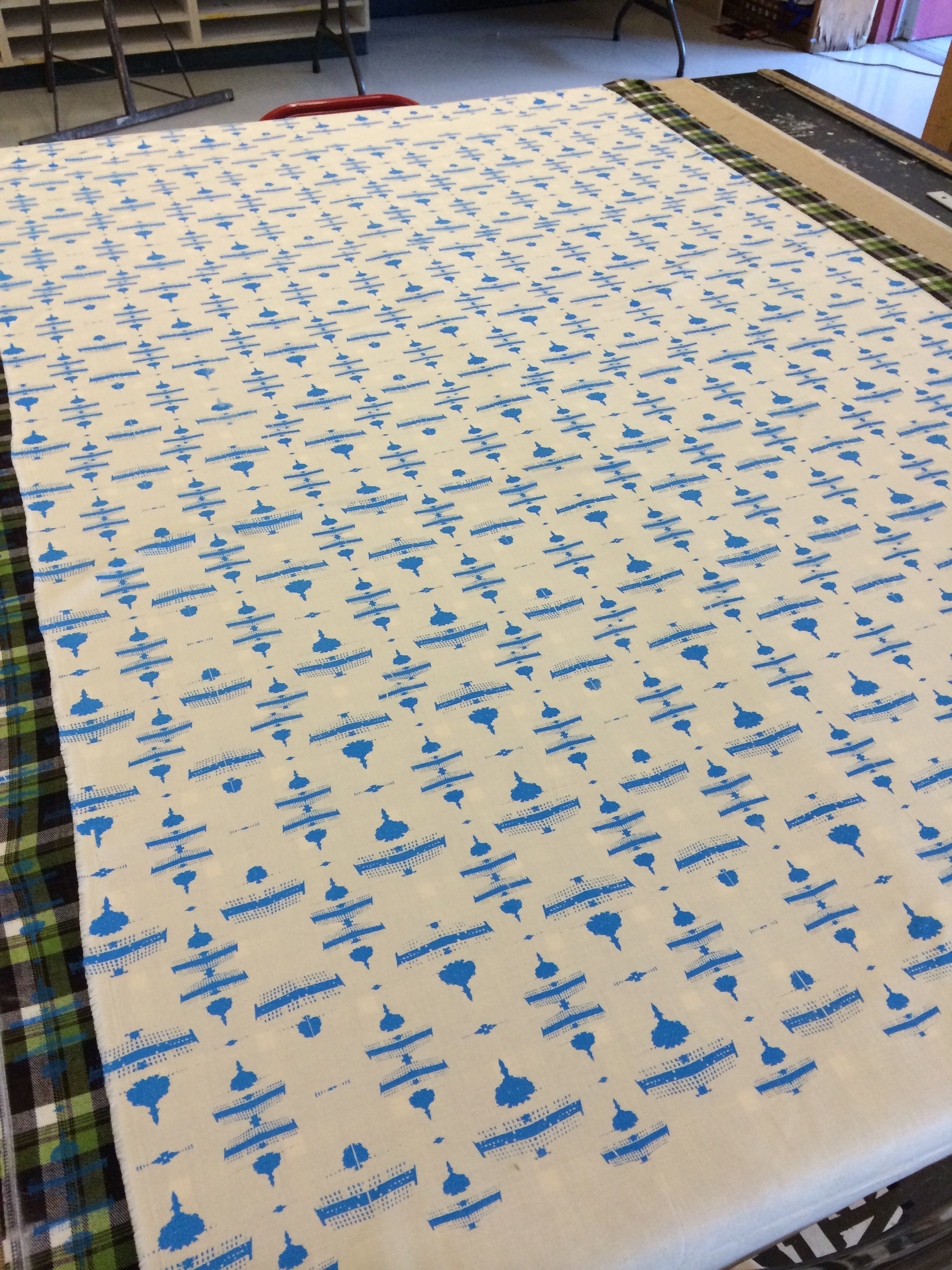 Colorway #2: sky blue on ivory.