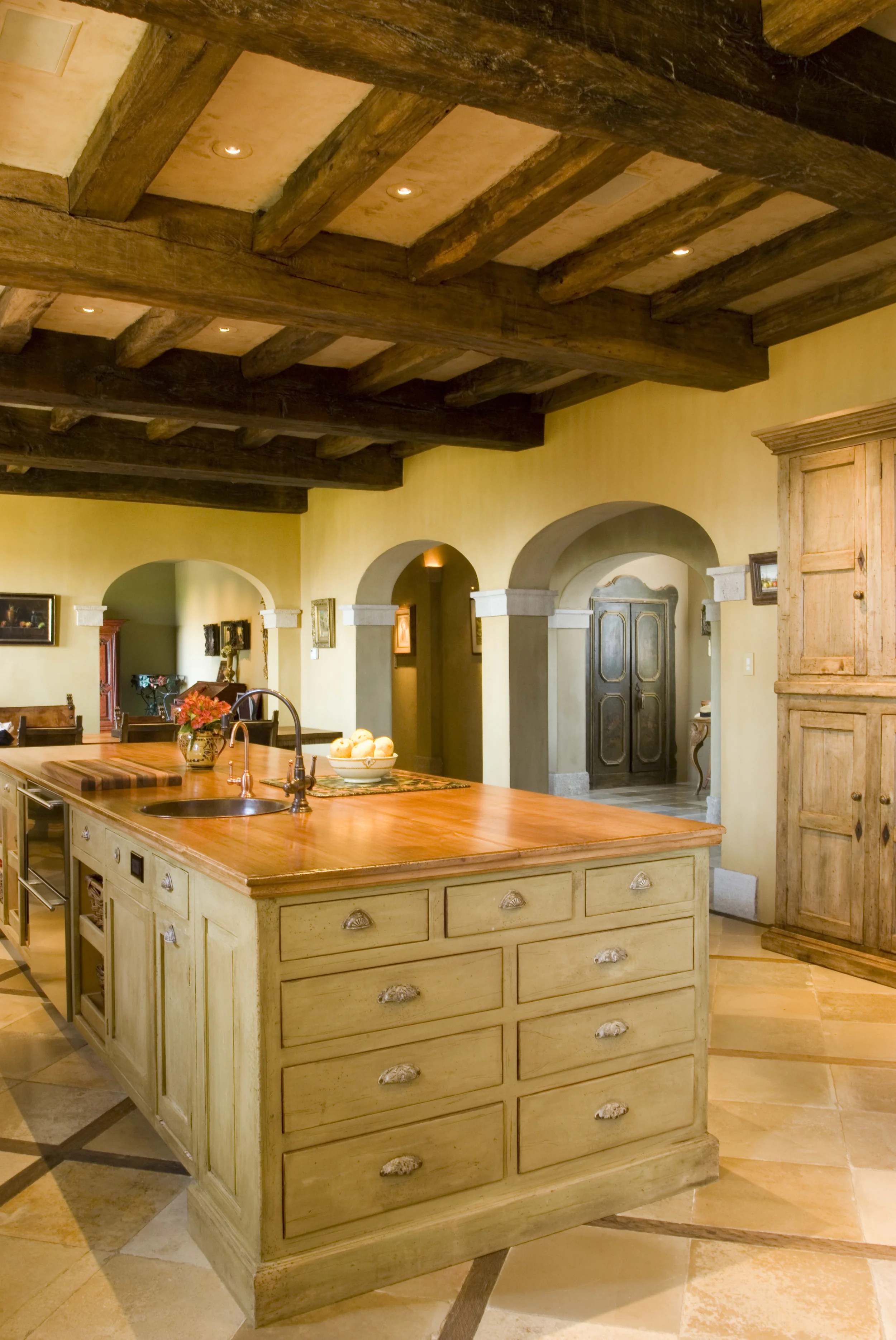 kitchen2.jpg