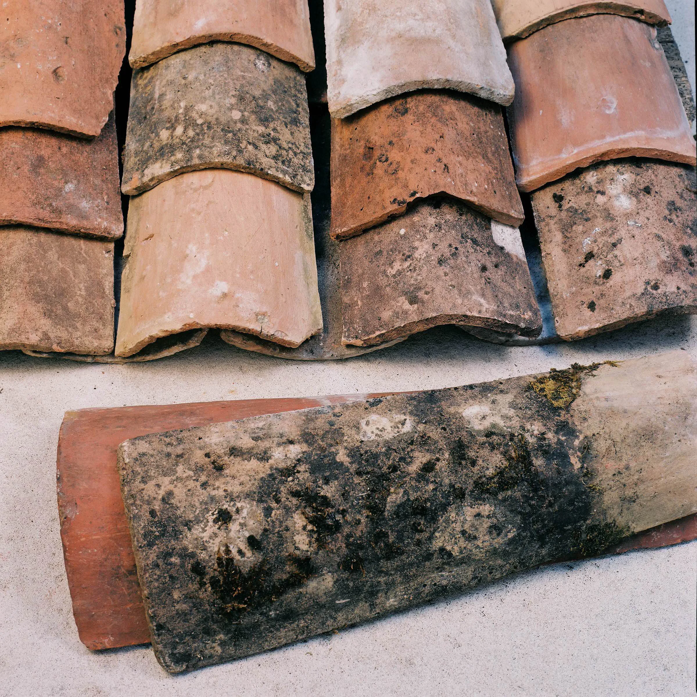 tuiles canales barrel roof tile