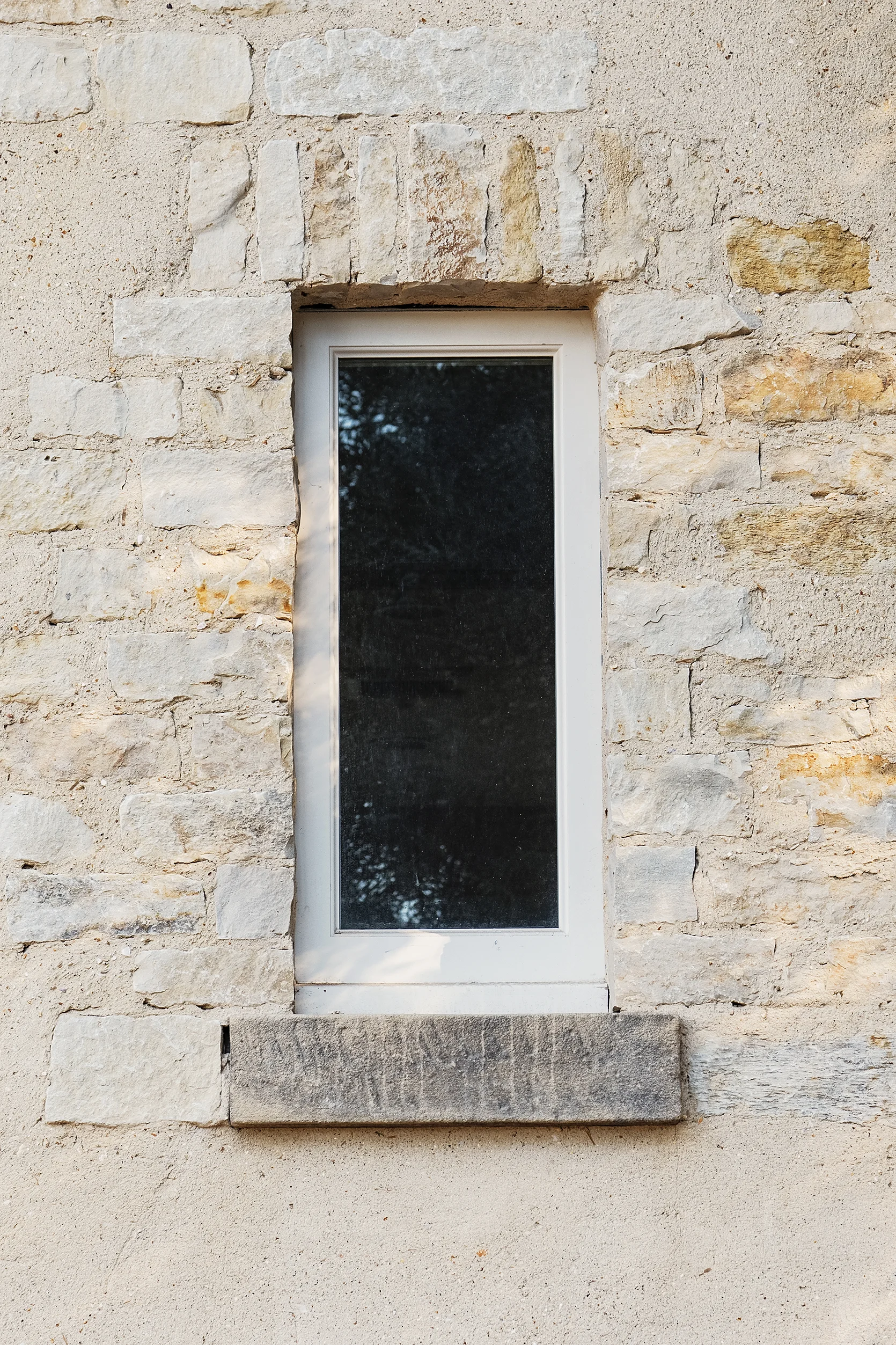 small window surround.jpg