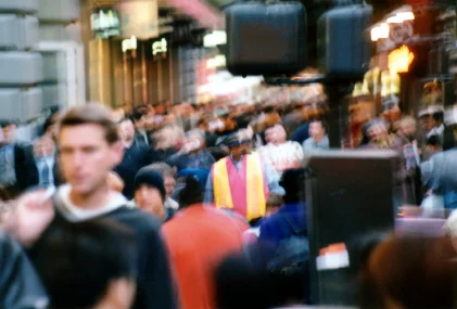 blurrystreetcrowd.jpg