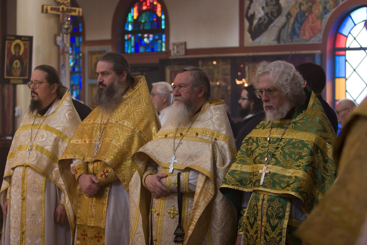 7307%2520Priests%2520on%2520R%2520clsA1.jpg