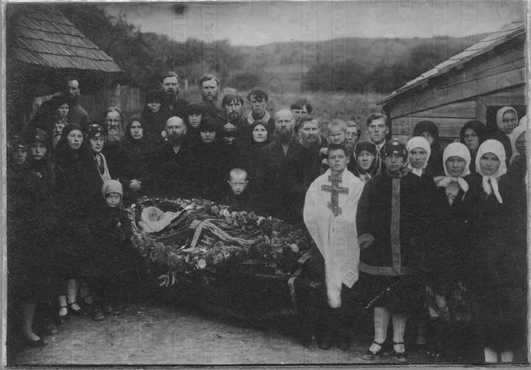 OldFuneralPicture.jpg
