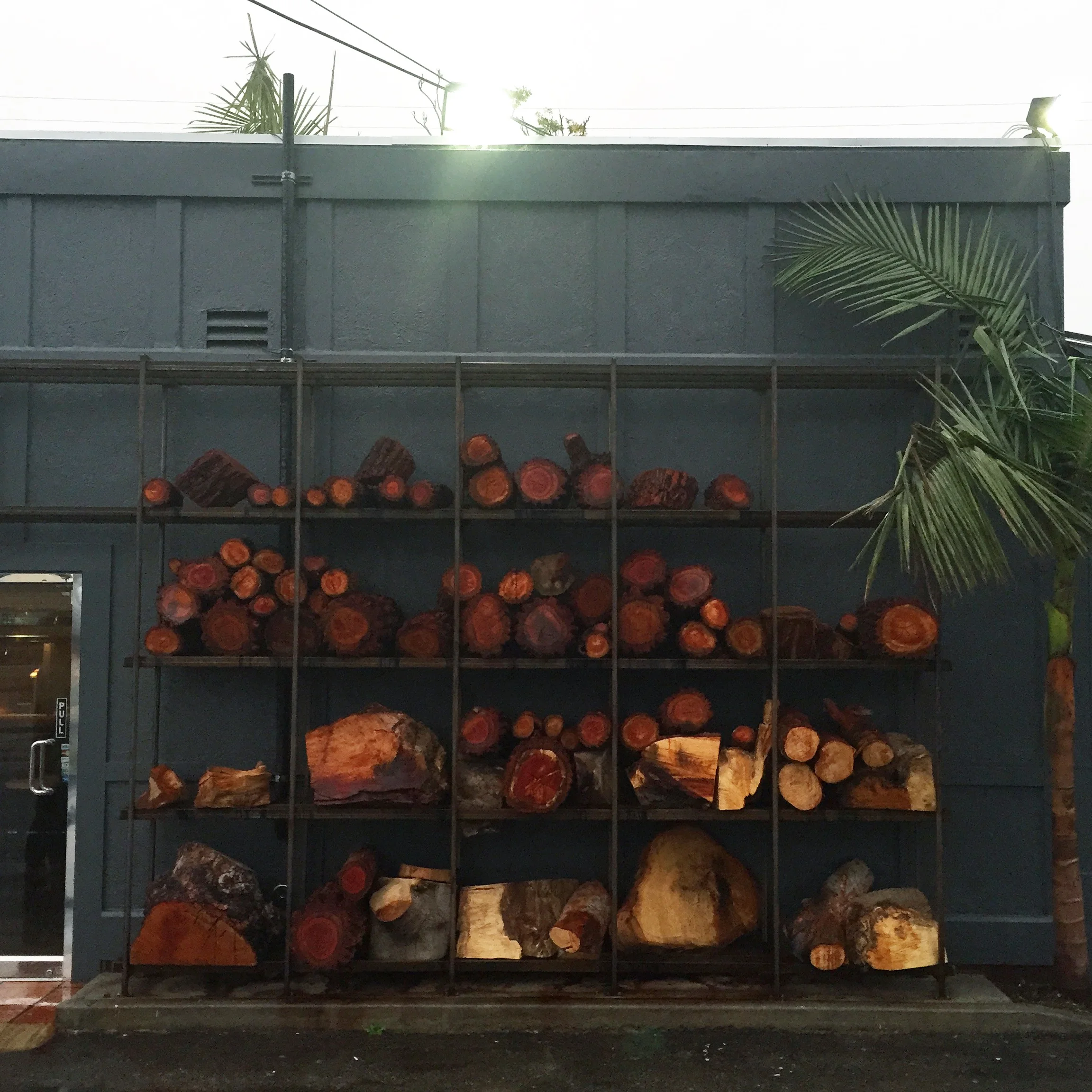 Cali-Mex Smokehouse Clutch Opens On Lincoln