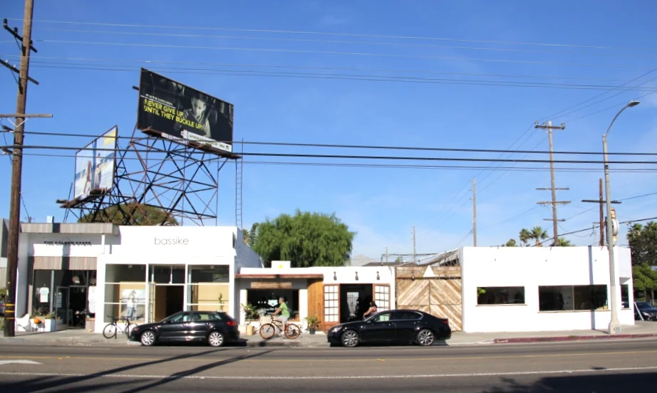 Venice Retailers Look To Lincoln Blvd. For That True Grit