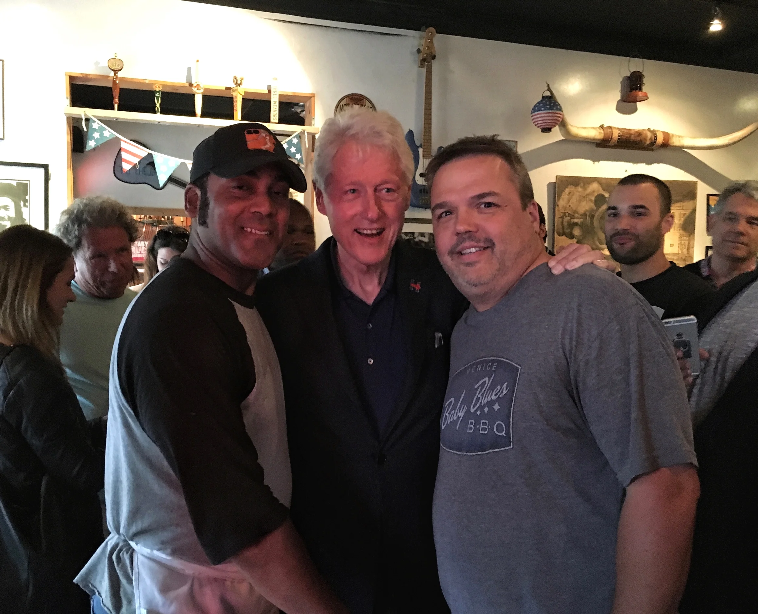 Bill Clinton Stops In For Surprise Visit To Baby Blues BBQ