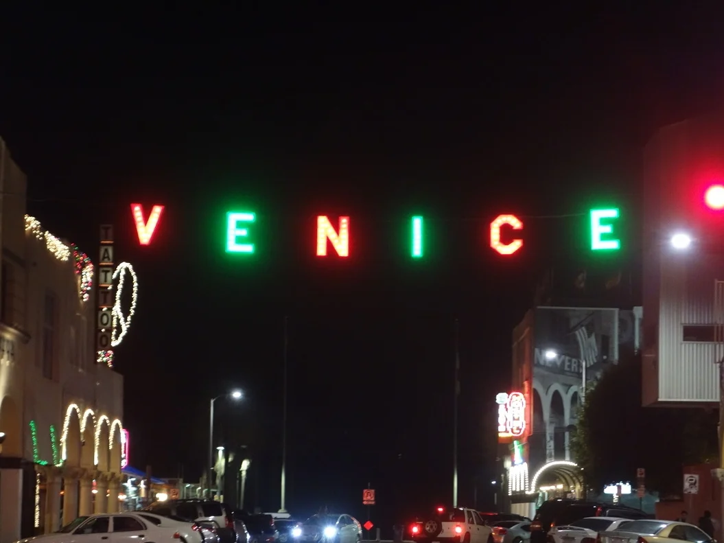 Venice Sign Holiday Lighting