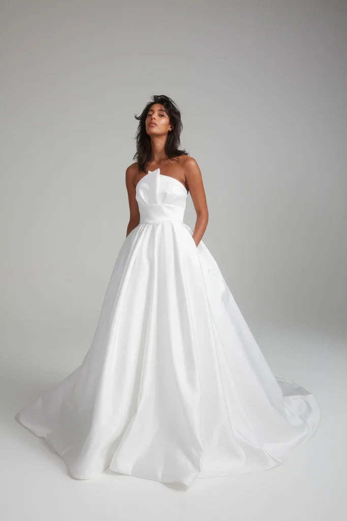 Amsale_Bridal_RHODES_A840_DuchessSatin_Strapless_Bias_BallGown_Front1_1024x1024.jpg.webp