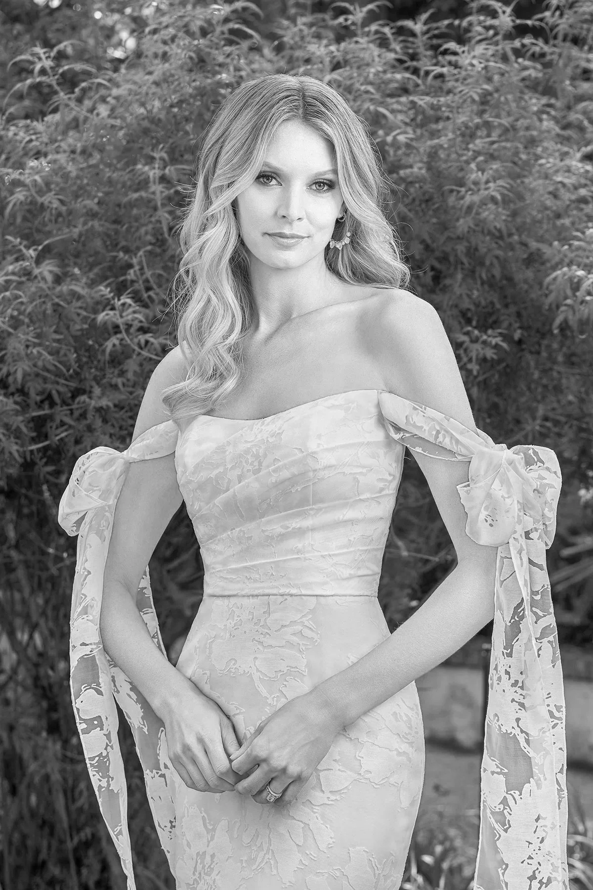 Jasmine Couture Lady In Lace Jasmine Couture Lady In Lace