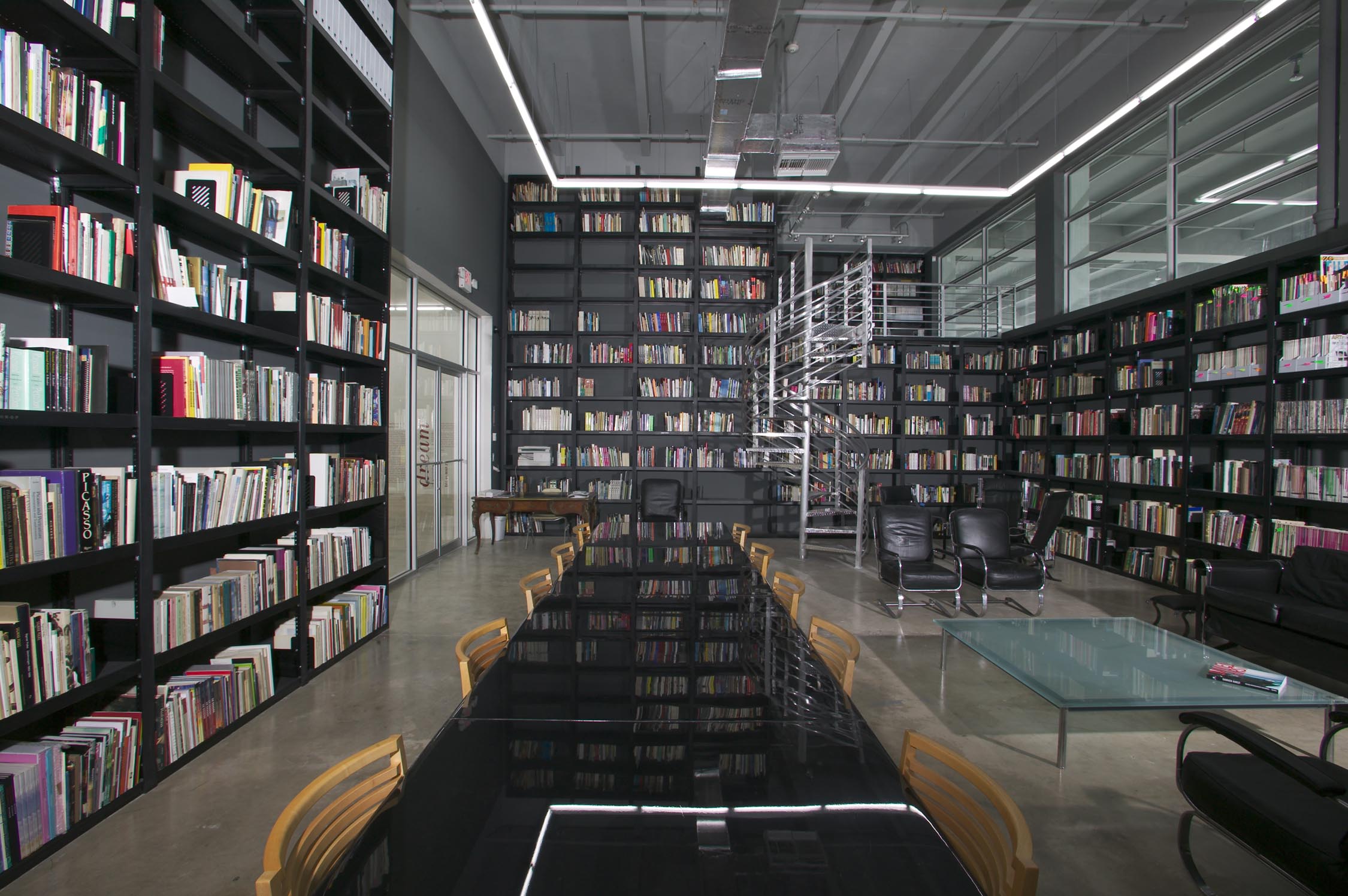 Library 1.jpg