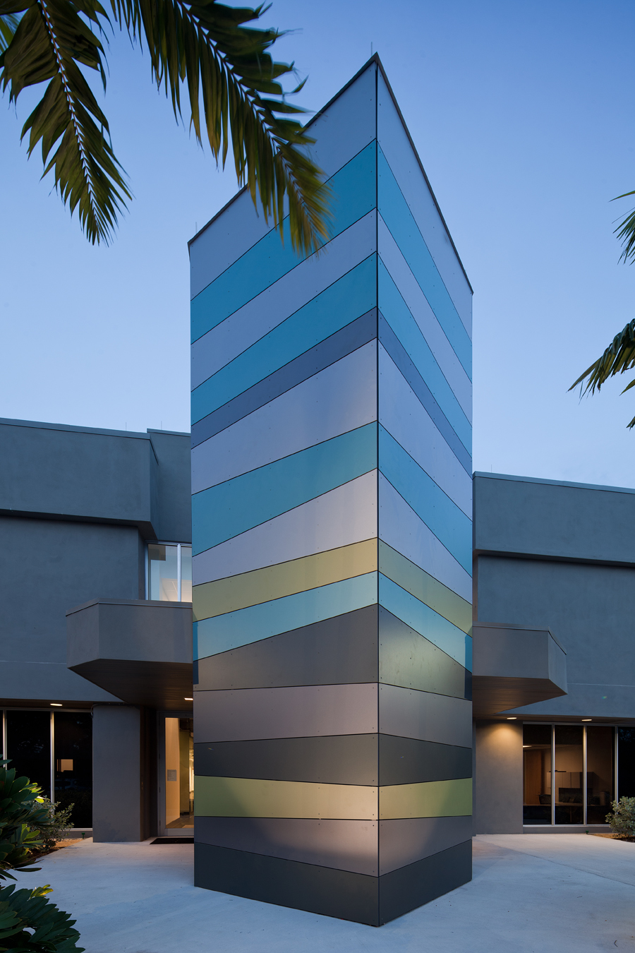 Columbus Networks by Shulman + Associates photo by Robin Hill (c) LO RES (15).jpg