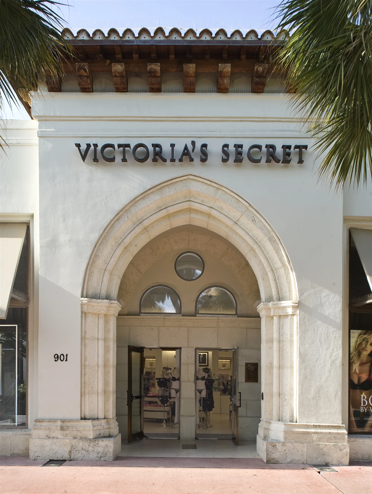 Victoria's Secret Mead Building — Shulman + Associates Design