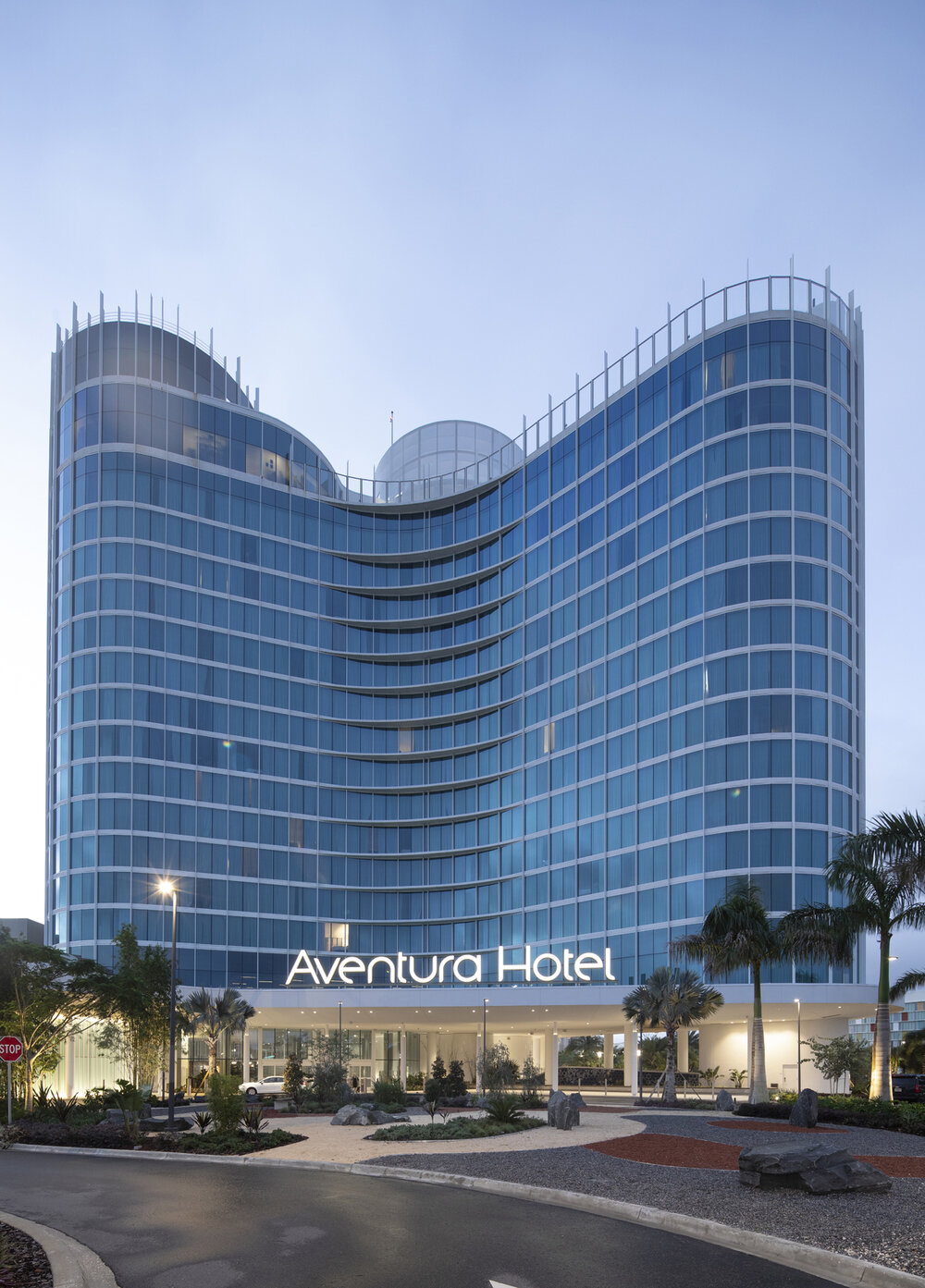 Aventura Hotel — Shulman + Associates | Design · Architecture Interior Urban Graphic Aventura Hotel — Shulman + Associates | Design · Architecture Interior Urban Graphic