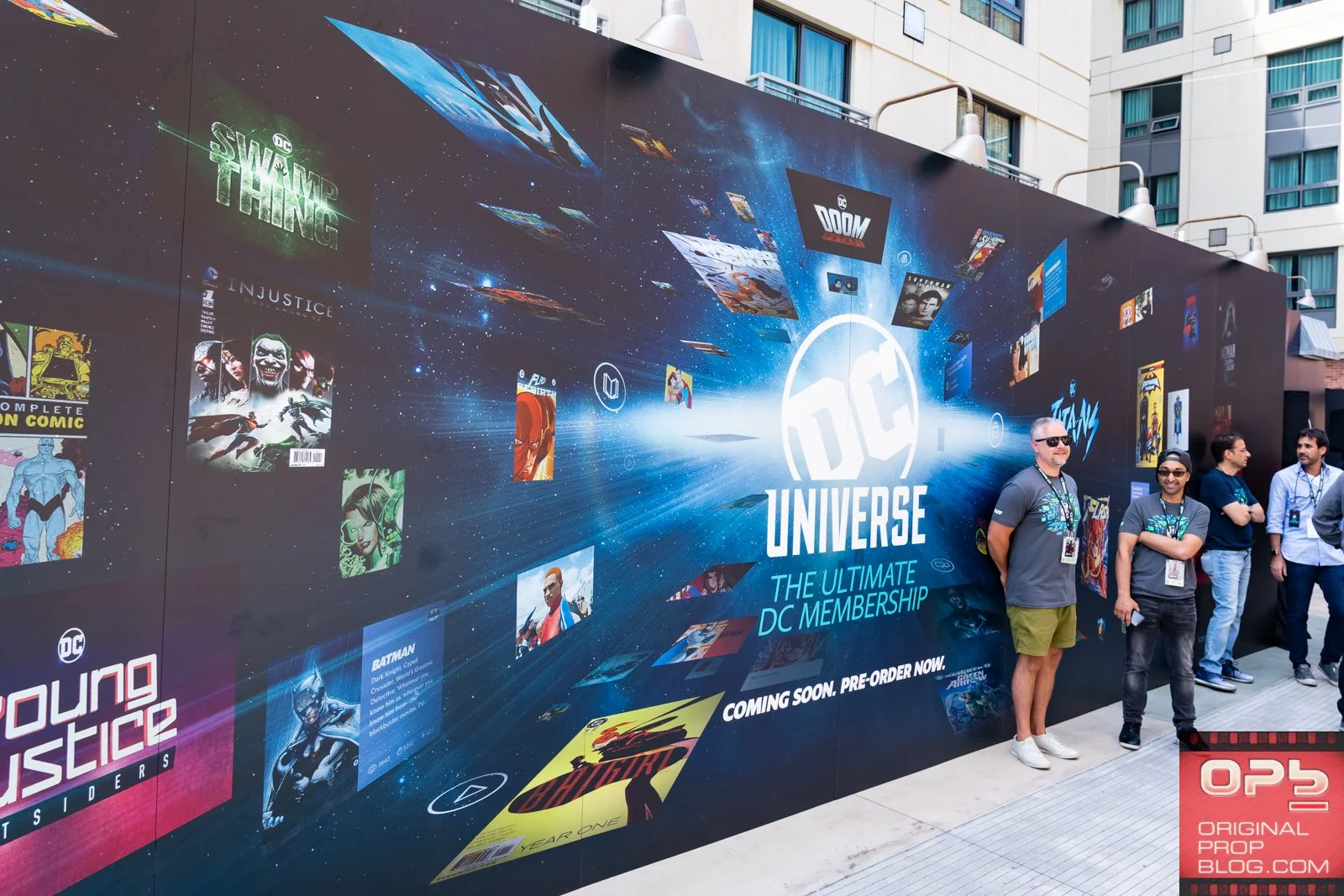 San-Diego-Comic-Con-International-2018-Movie-Props-Costumes-TV-Memorabilia-F-0134.jpg