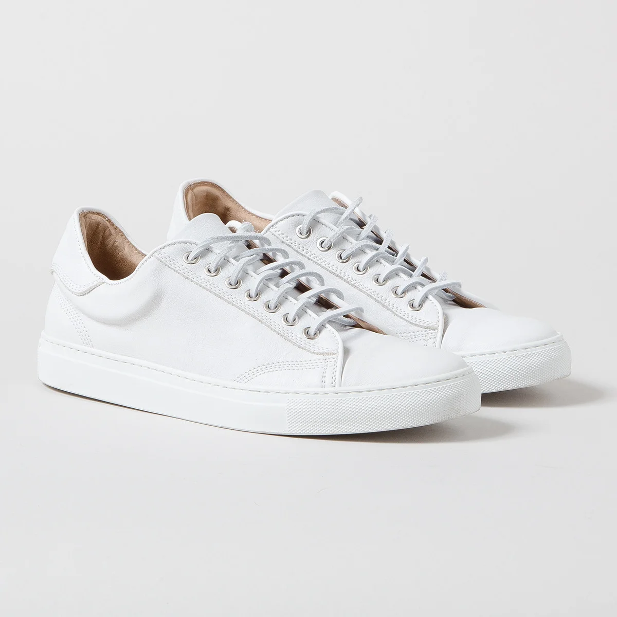 whwhite-1.jpg