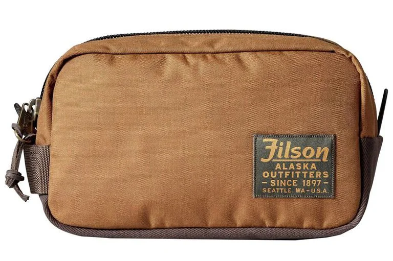 filson-dopp.jpg