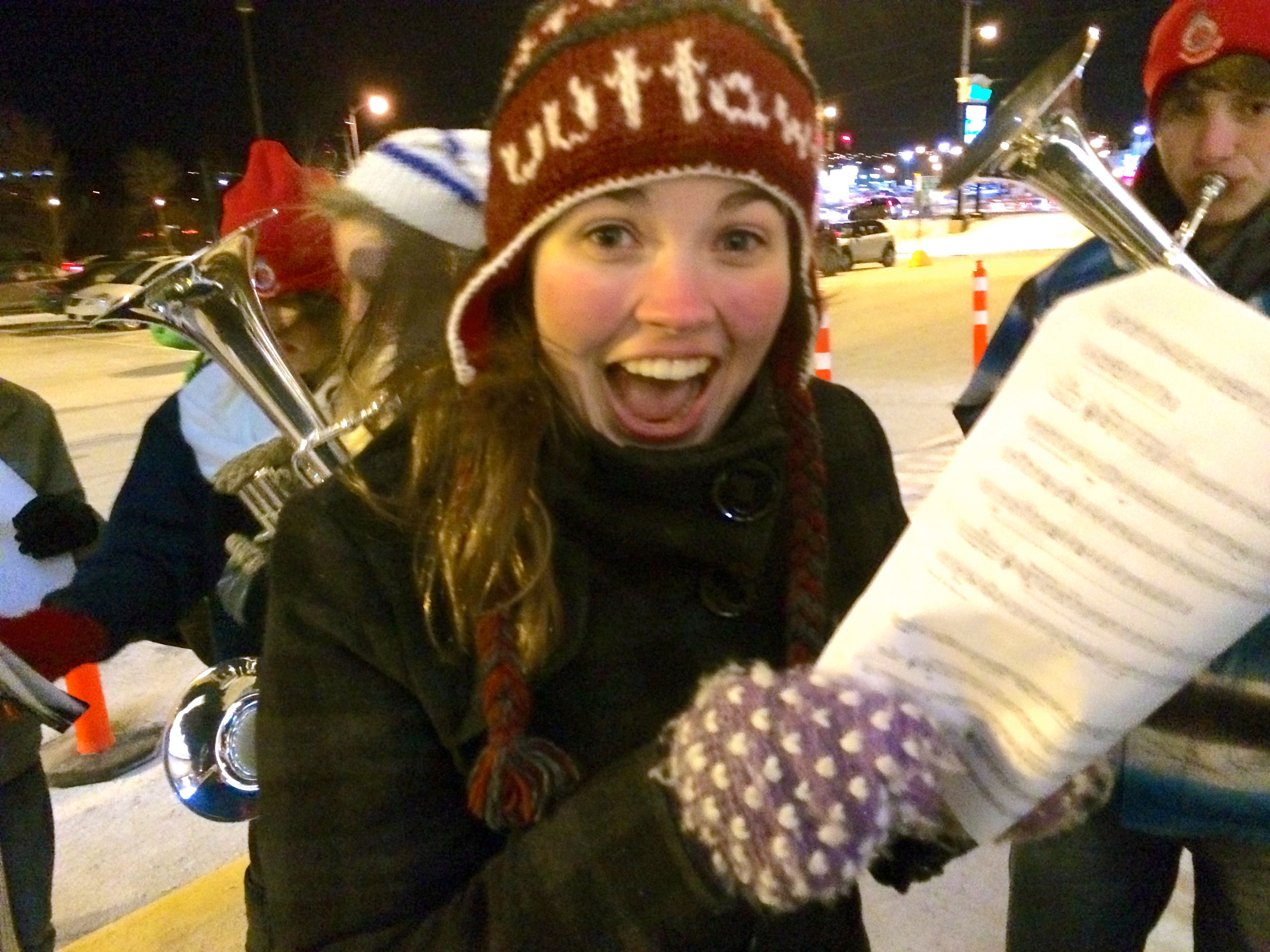 caroling2013-3.jpg