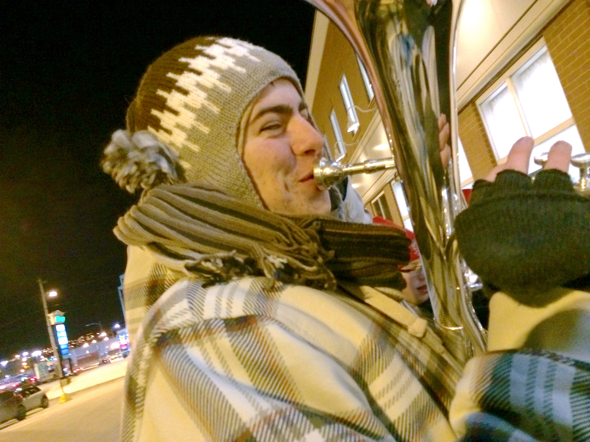 caroling2013-6.jpg