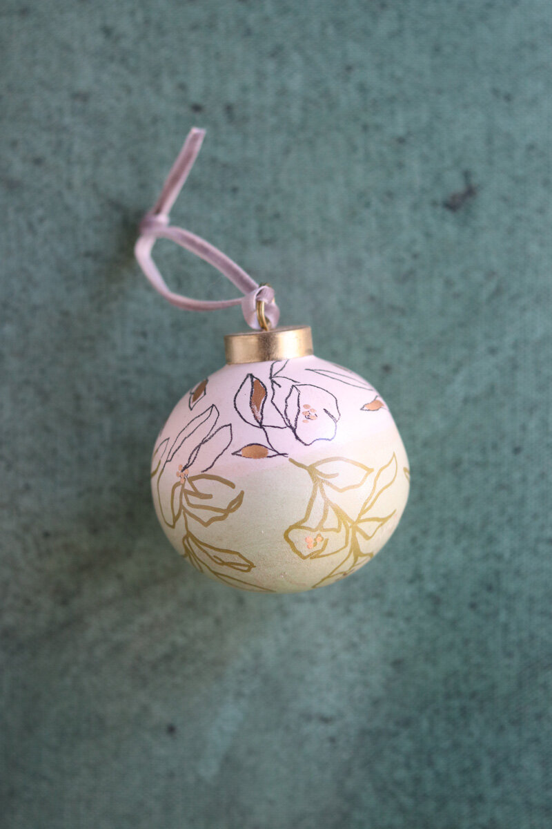 meredith_mejerle_ornaments_2019_8865.jpg