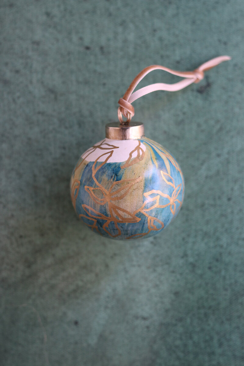 meredith_mejerle_ornaments_2019_8901.jpg