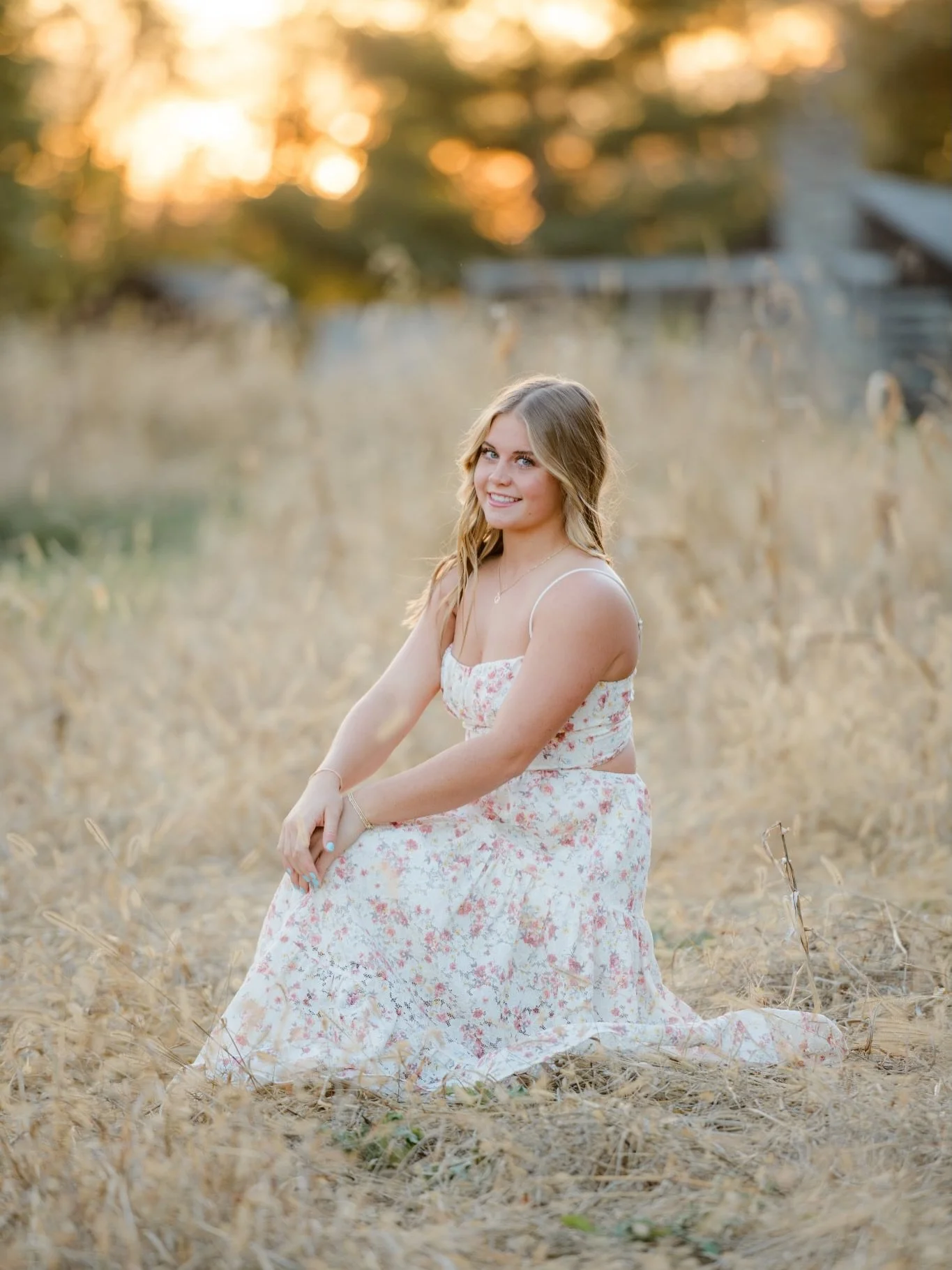 Give me a gorgeous girl with a beautiful dress in a field or somewhere in nature and I couldn't be happier ha ha

@addisonsabau I know you're gonna do great things! Enjoy the last week of high school!. I had the best time photographing you! Say hi to