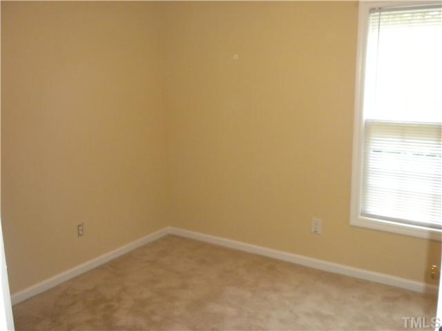 2905nellowood3.jpg