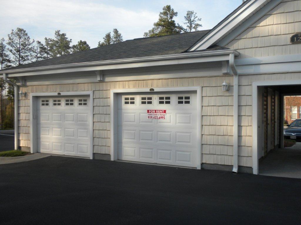 garage2.jpg