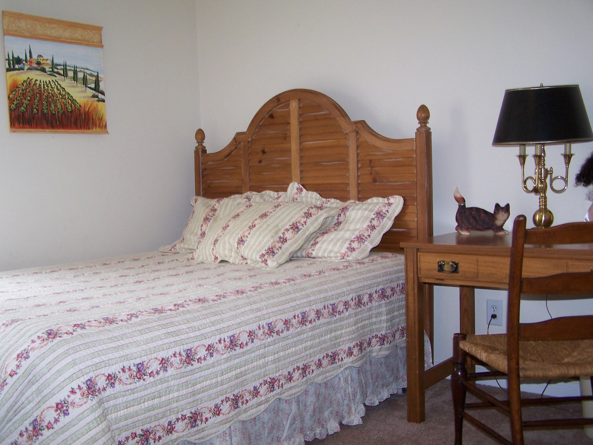 bedroom 1 3.JPG