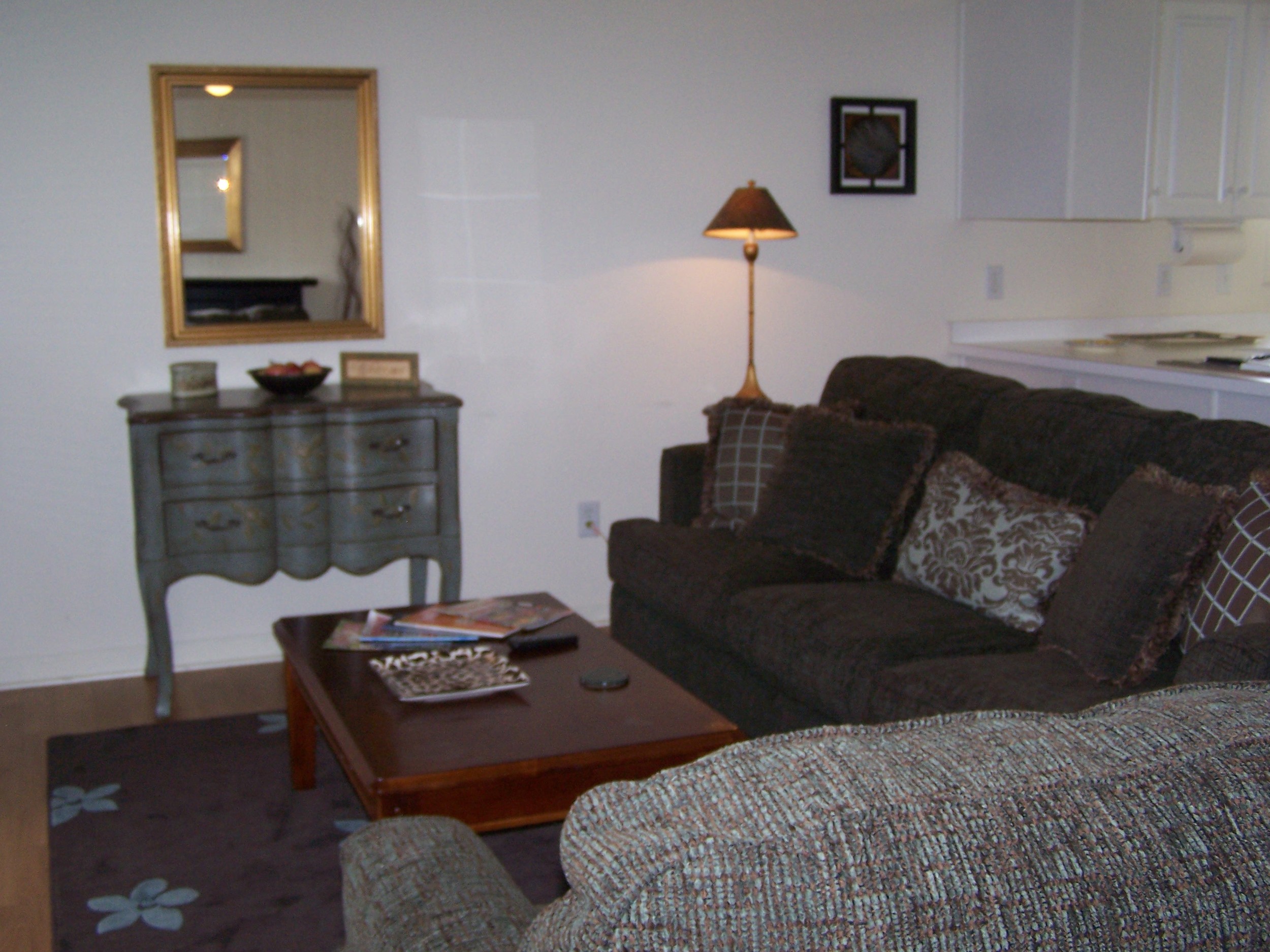 living room 2.JPG