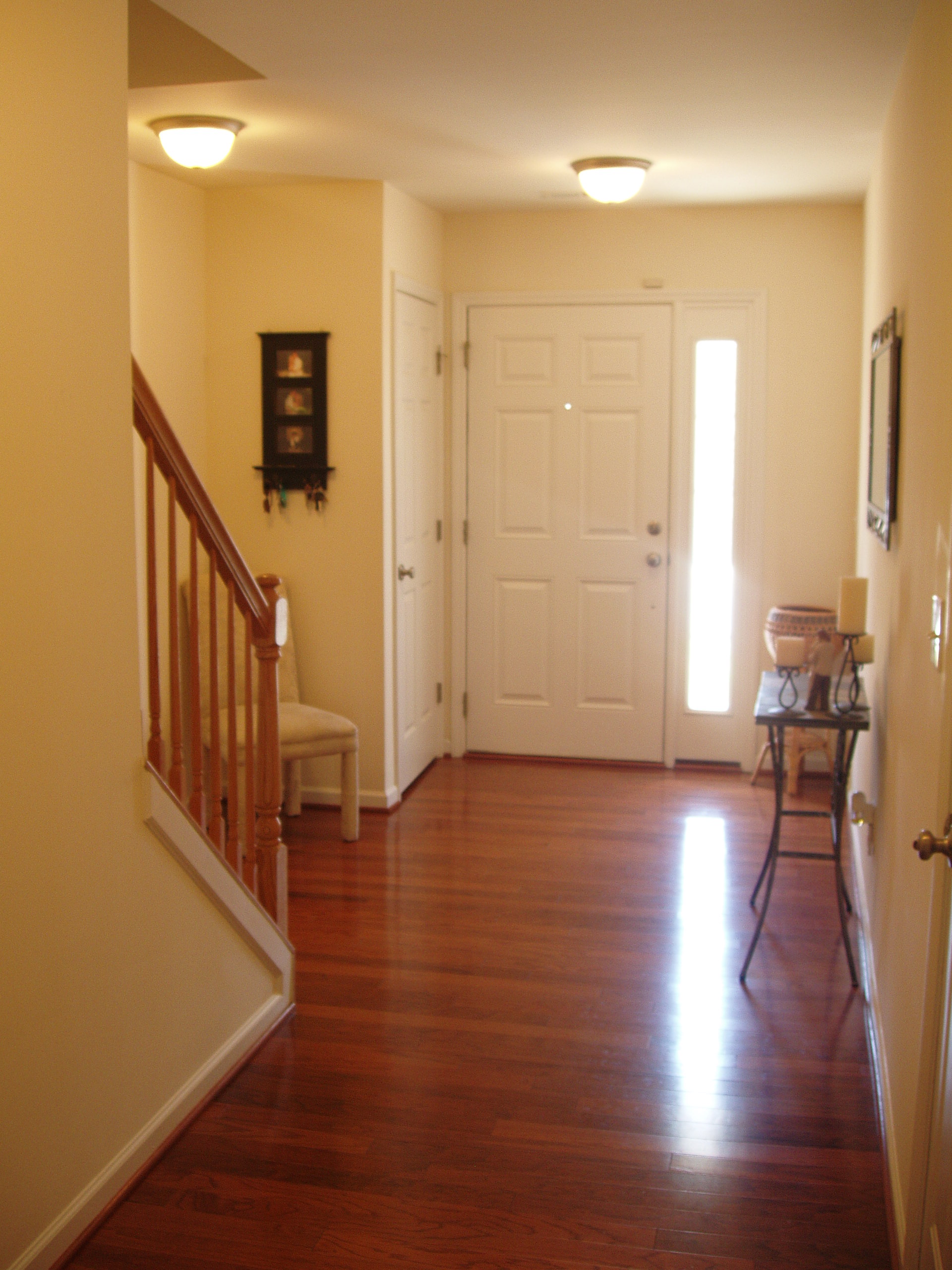 Foyer.JPG