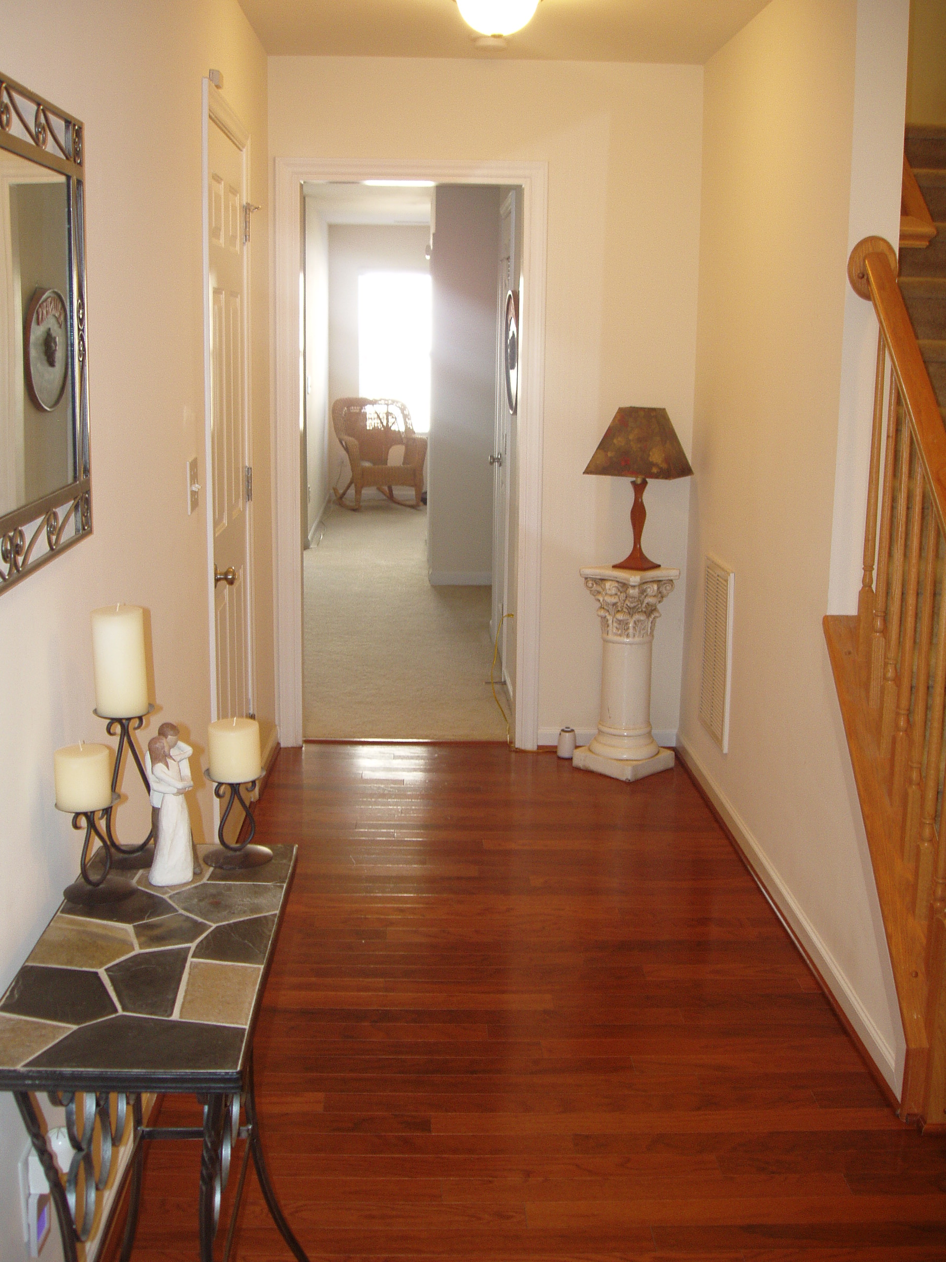 Foyer 2.JPG